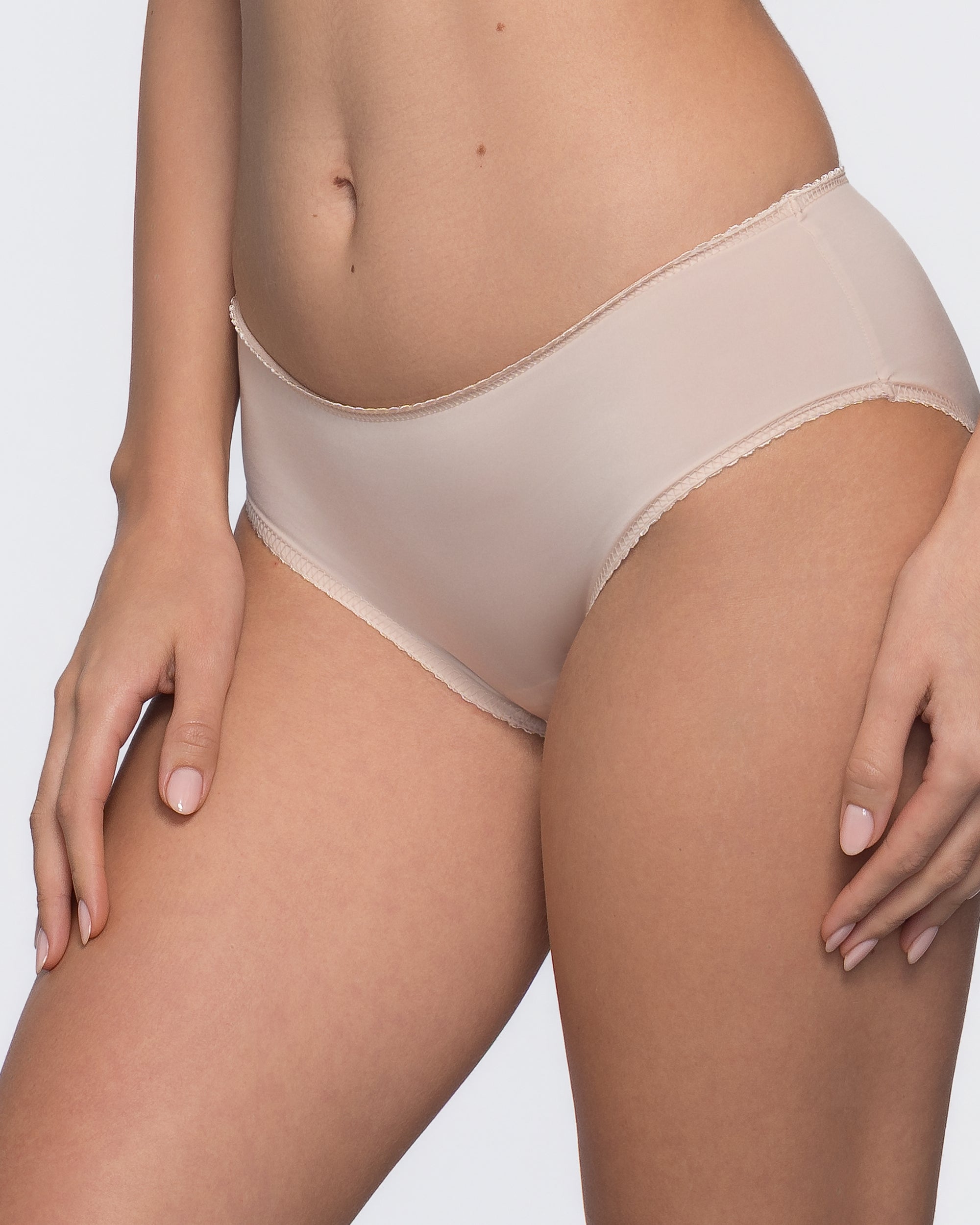 Léa Hipster - Mid-rise everyday luxury - Nude